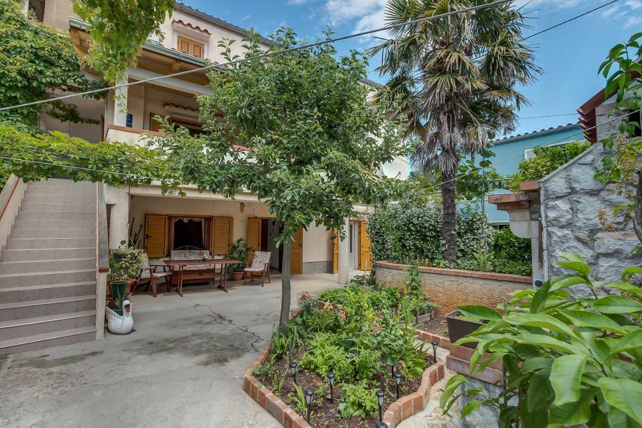 Apartmani Rukonic Aleksandar Nerezine Exterior photo